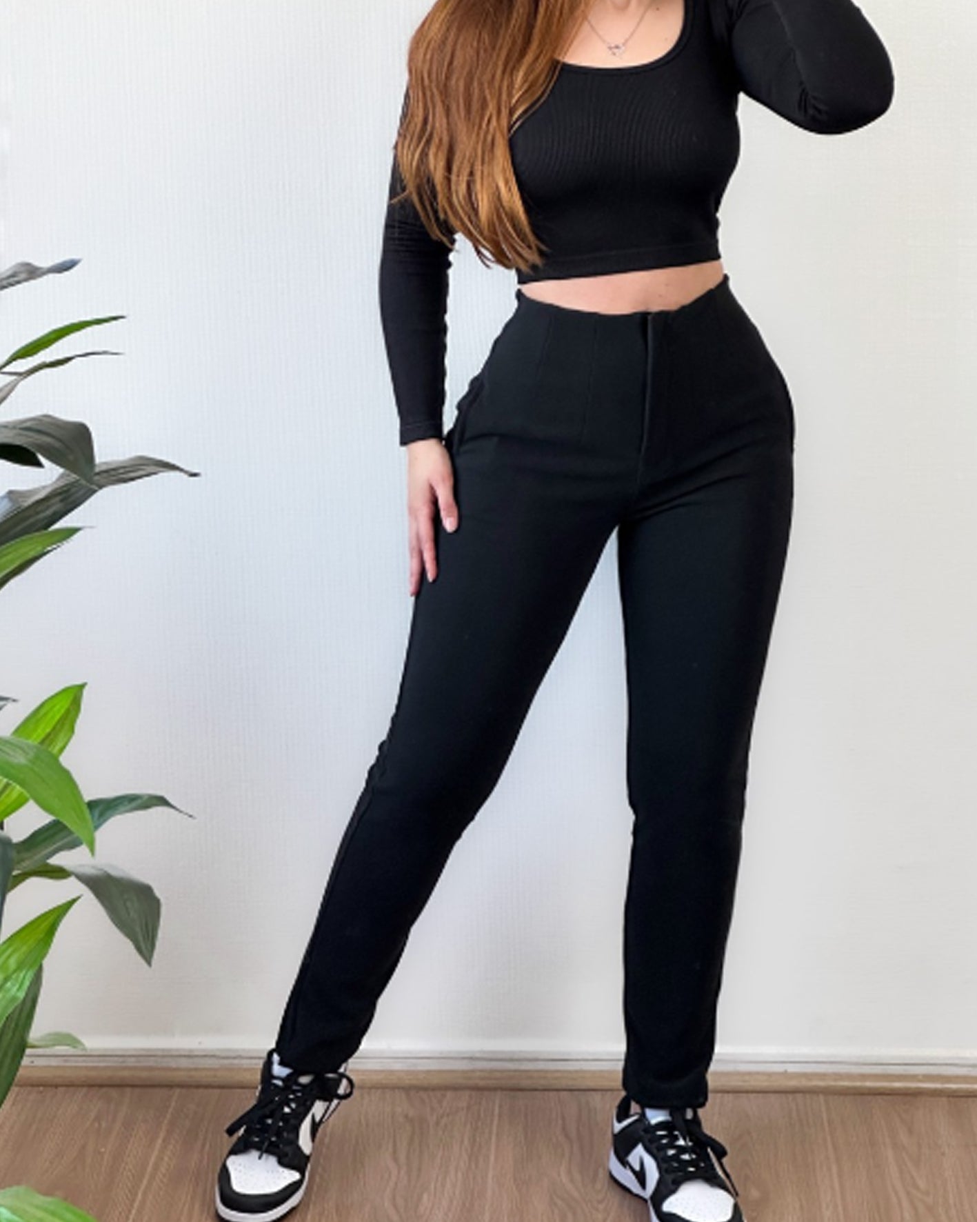 Pantalones con bolsillo en la cabeza sin cintura
