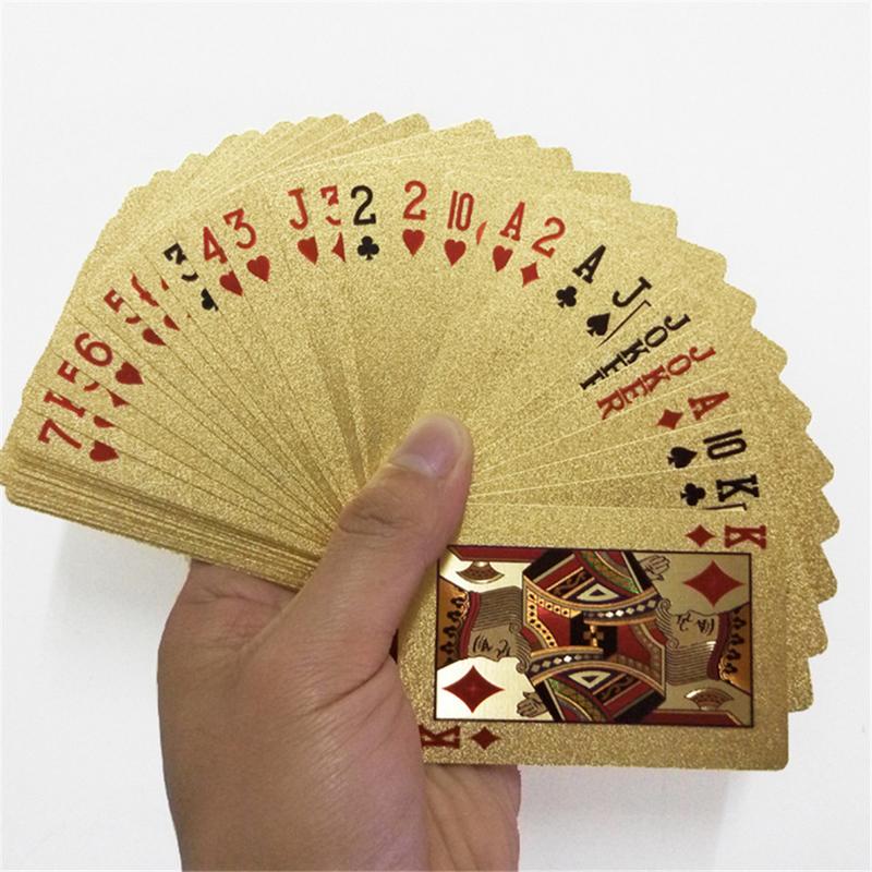 Cartas de baraja bañadas en oro de 24K
